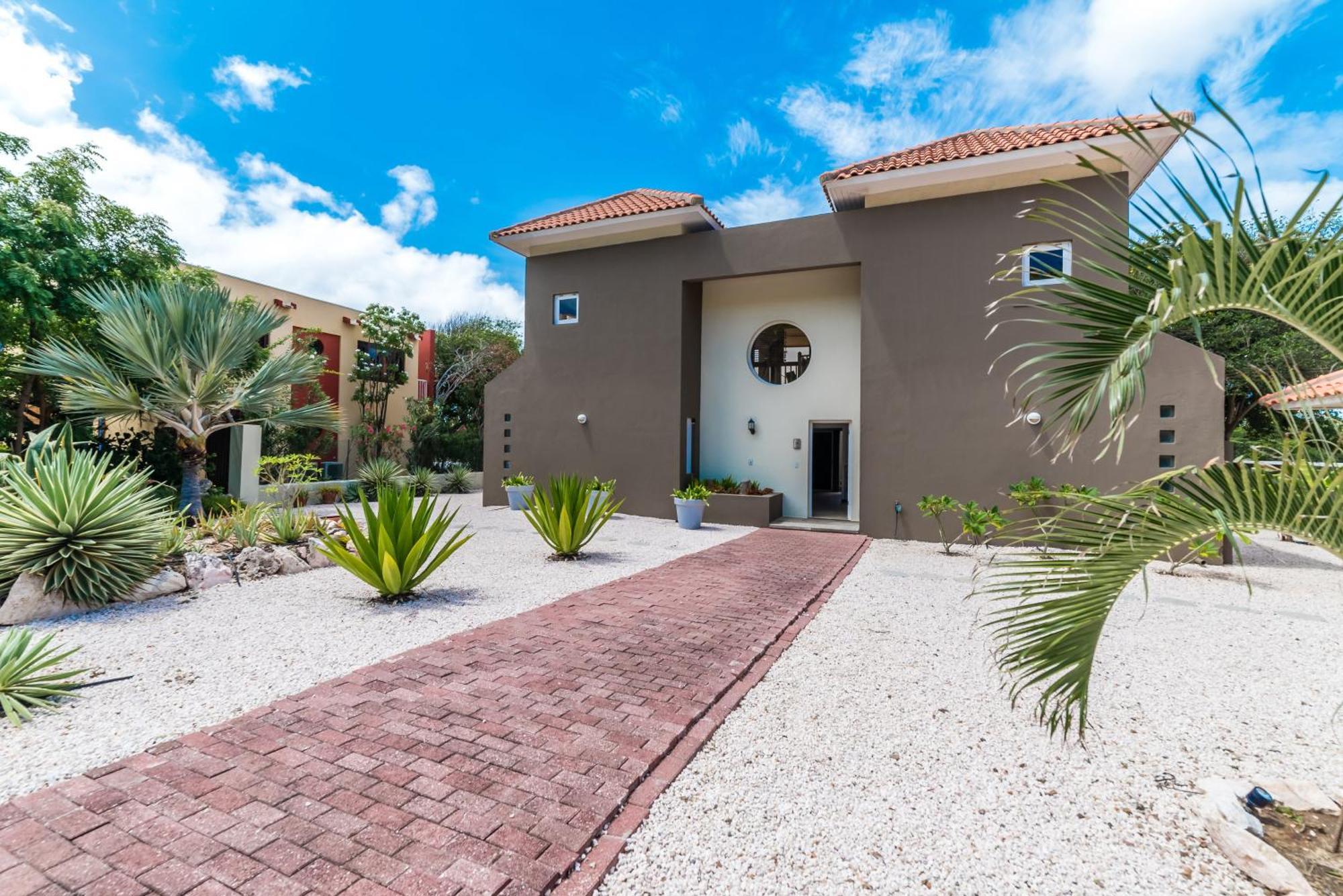 Coral Estate Rentals Willibrordus Екстер'єр фото
